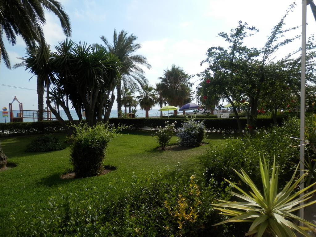 Toda Una Experiencia En La Costa Del Sol, A 100M De La Playa アルガロボ・コスタ エクステリア 写真